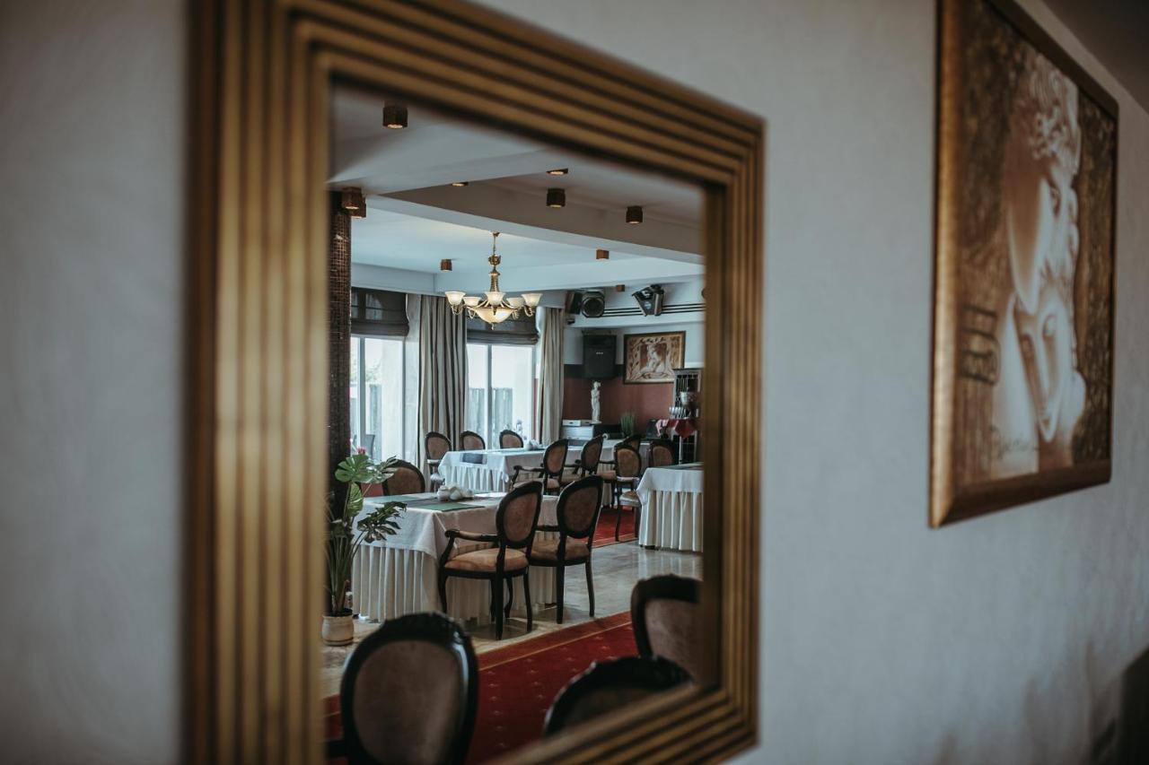 Hotel Apollo Дарлувко Экстерьер фото