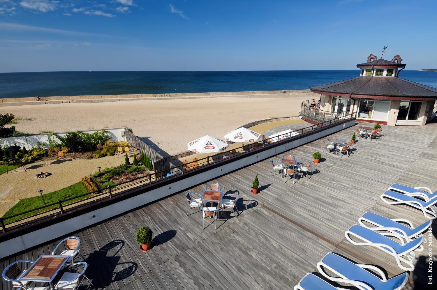 Hotel Apollo Дарлувко Экстерьер фото