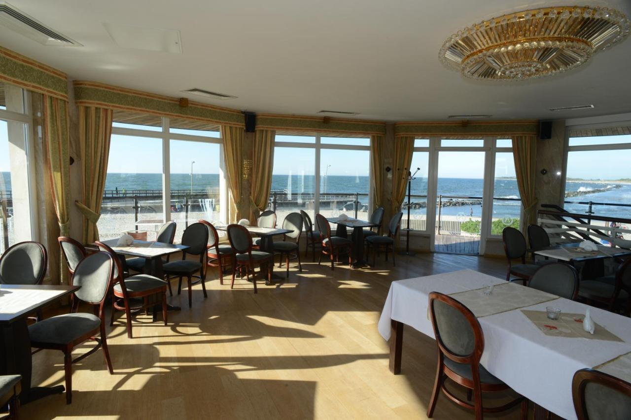 Hotel Apollo Дарлувко Экстерьер фото